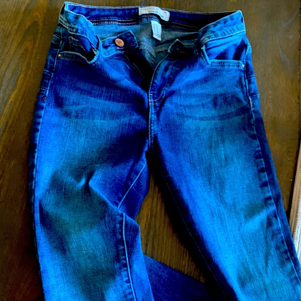 Forever21 push up size 21 stretch
